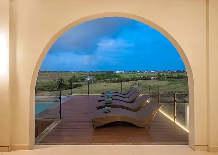 Alsava & Canggu