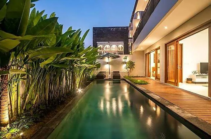 ホテル Alsava & Canggu 4*