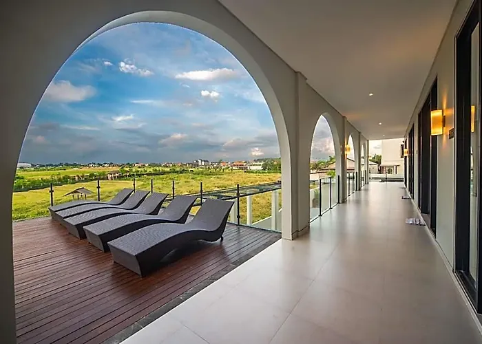 Alsava & Canggu ホテル 4*