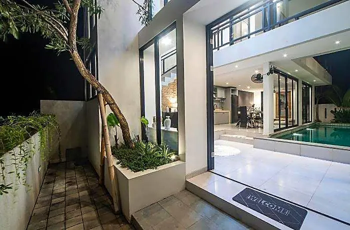Alsava & Canggu Otel 4*